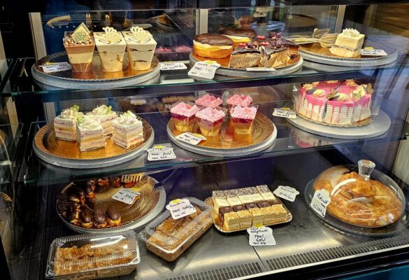 Delicii Popas Laura Eco Land Andrei